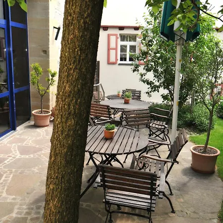 Altes Amtshaus, 3 3* Mulfingen