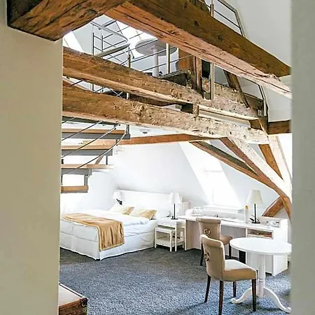 Altes Amtshaus, 3 ホテル