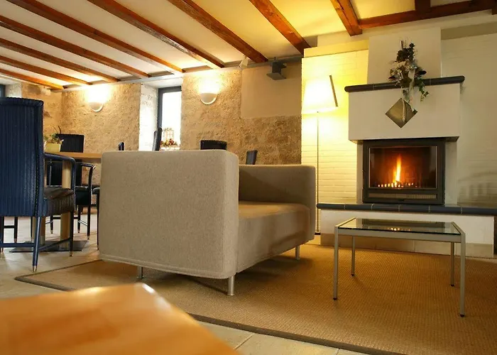 Altes Amtshaus, 3 Hotel