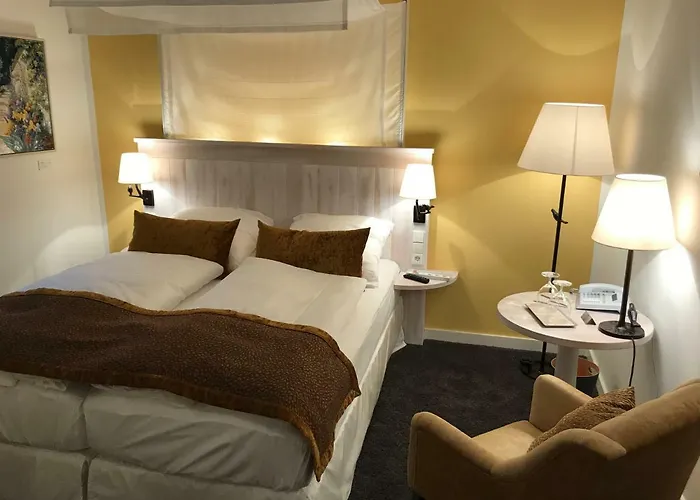 Hotel Altes Amtshaus, 3